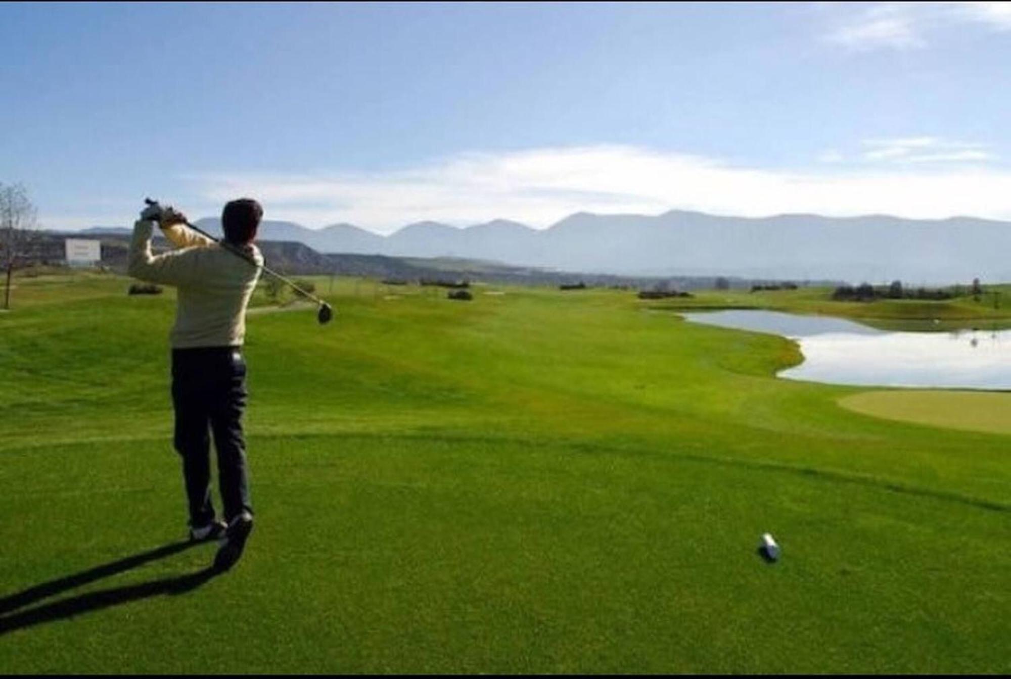 Coqueto Apto Con Vistas En Las Margas Golf N001 Sabinanigo Exterior foto